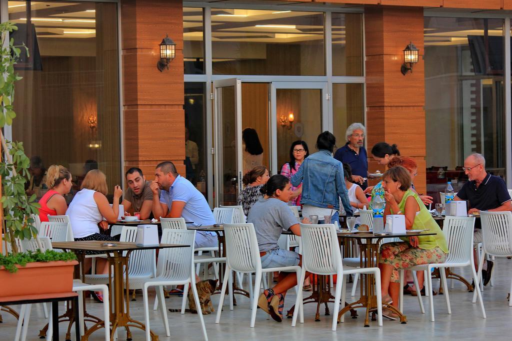 Royal Palace Kusadasi Hotel Kültér fotó